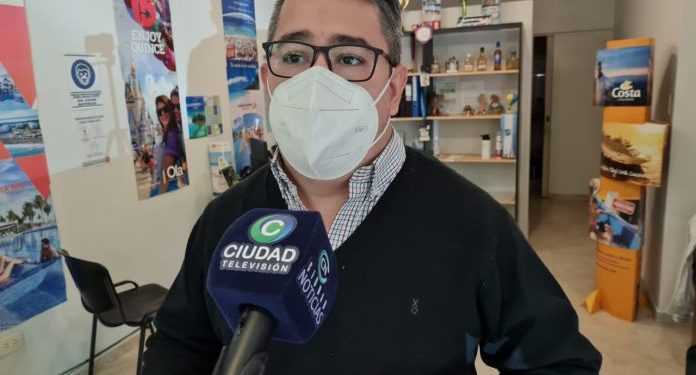 Sin feriado puente, agencias turísticas trabajan a contrarreloj para reprogramar sus paquetes