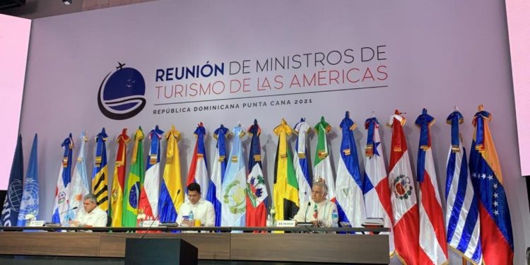 Trabajamos para una pronta reactivación de la industria turística: Sectur