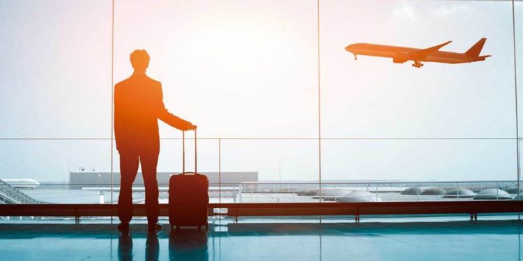 Turistas de EU vacunados contra covid podrán viajar a la Unión Europea