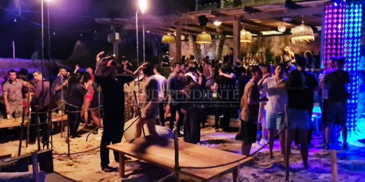 Viajes y fiestas en zonas rurales mantienen cifras de hospitalizados por Covid en Los Cabos