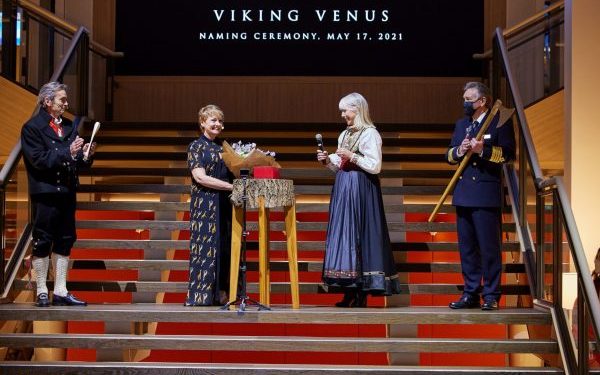 Viking Cruises realiza la ceremonia de bautizo de su nuevo crucero Viking Venus