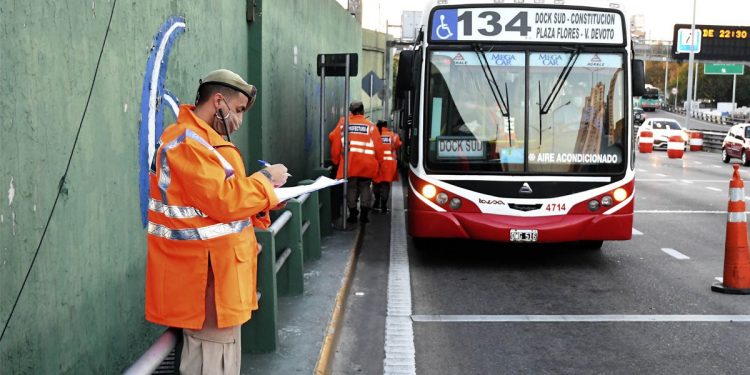 alto acatamiento, pocos controles y 11.500 agentes federales desplegados en el AMBA