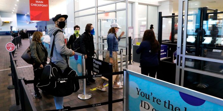 estadounidenses vacunados podrán viajar – Telemundo 52