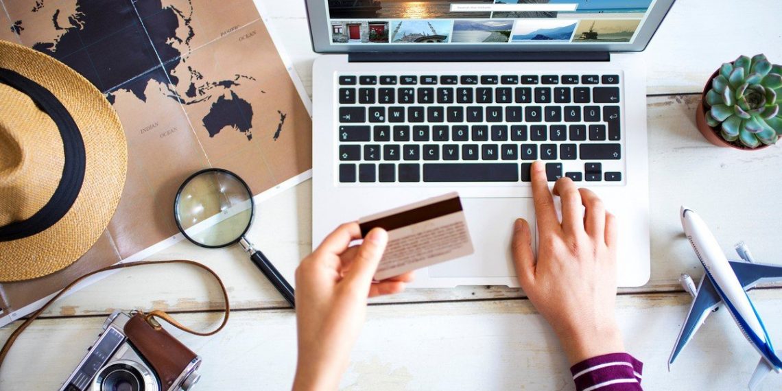 ofertas y promociones de vuelos, hoteles y otros servicios para viajar