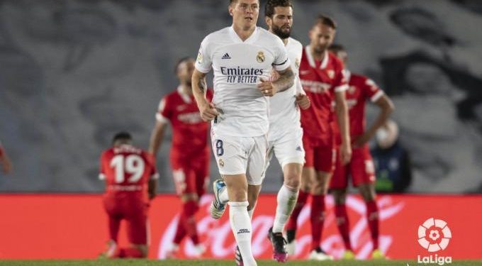 Kroos, tras marcar el 2-2 del Real Madrid-Sevilla (Foto: LaLiga).