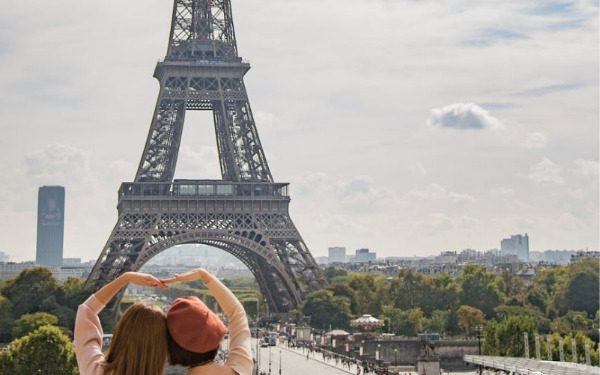 Cuánto dinero necesito para viajar a París