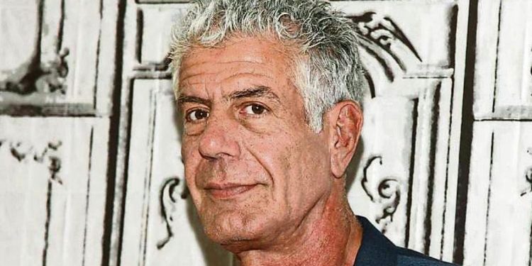 ¿El mundo necesitaba el último libro inacabado de Bourdain?