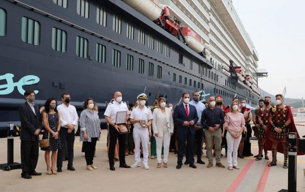 Puerto de Cartagena vuelve a recibir cruceros con llegada del Mein Schiff 2
