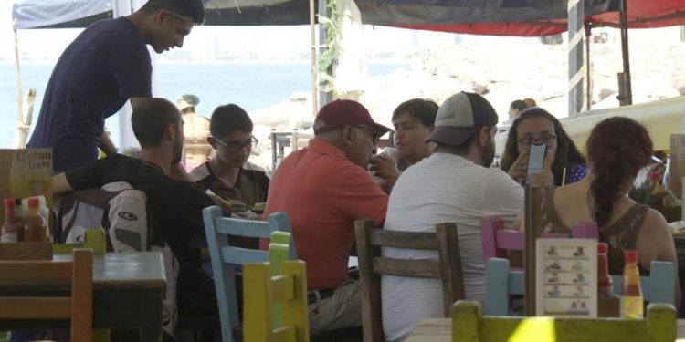 Sin afectación en Vallarta por alertas de viajes