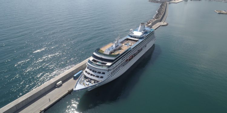 España: Puerto de Motril se prepara para el regreso de los cruceros internacionales en septiembre