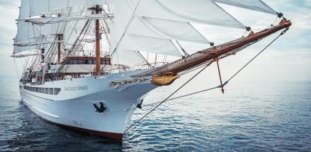El velero Sea Cloud Spirit durante sus pruebas de mar en la costa de Galicia
