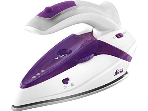 Ufesa PV0500 Activa Plancha de vapor de viaje con mango plegable, 1.100 W máx, bivoltaje 110 230V, color blanco y violeta, Plástico