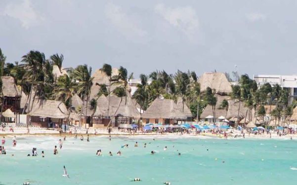 A un año de la reapertura, el Caribe Mexicano ya recibió siete millones de pasajeros y espera seis millones más en este último semestre