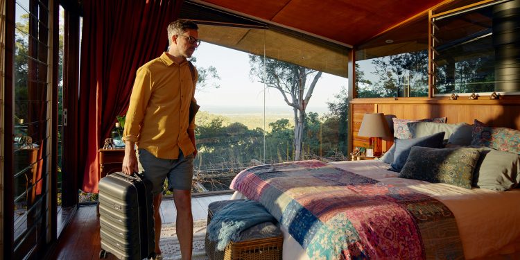 Airbnb busca personas que quieran vivir en sus propiedades casi un año