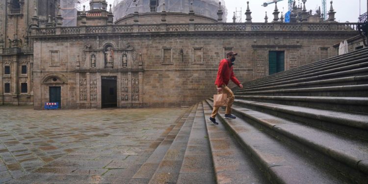 Cómo solicitar el bono turístico de la Xunta de Galicia para viajar este verano