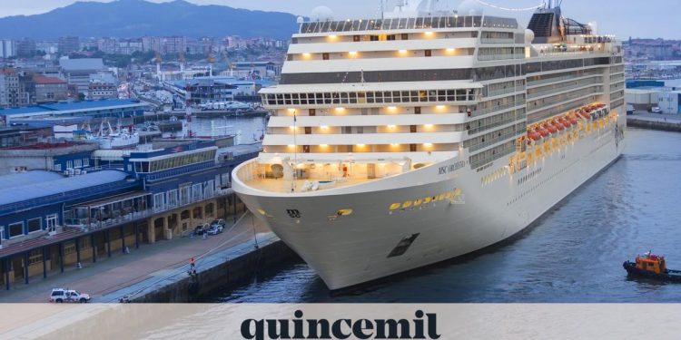 Concentraciones en Vigo y A Coruña contra la vuelta de los cruceros a sus puertos