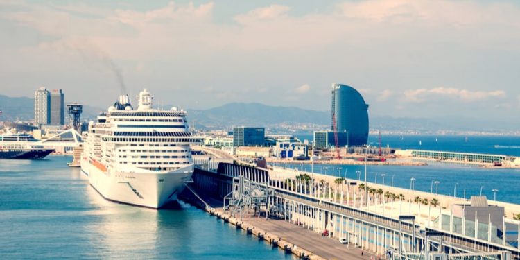 Costa Cruceros reanudará sus viajes en España el 5 de julio desde Barcelona