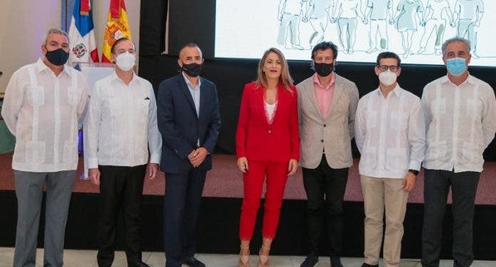 El complejo Bahía Príncipe Bávaro, un proyecto para reactivar el sector
