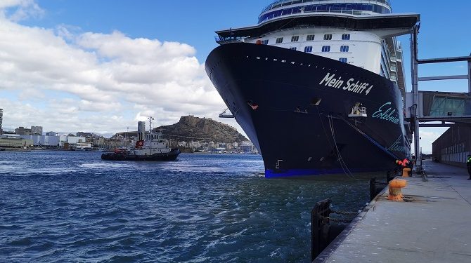 El puerto de Alicante recibe su primer crucero en 15 meses