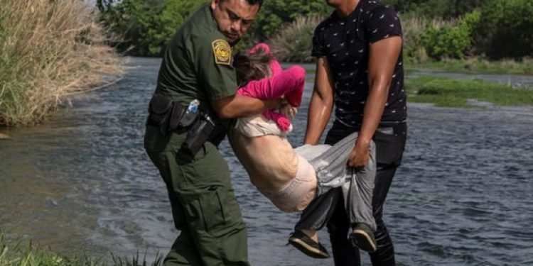 El relato fallido de criollos que cruzan el río Bravo