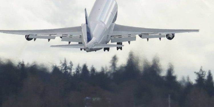 El sector aéreo británico solicitó que se permita viajar a quien ya están vacunados