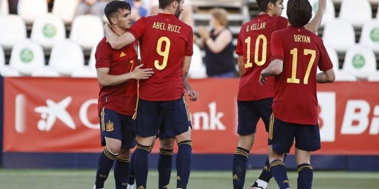 Espaa - Lituania: Zubimendi llama a Luis Enrique