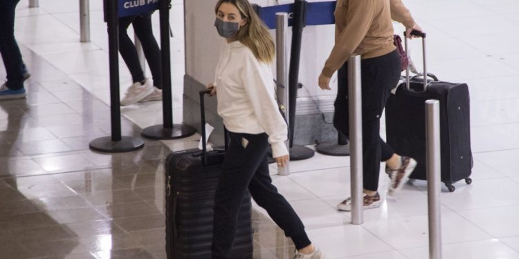 Facilitan permisos I-94 para viajar a EU; ve cómo tramitarlos