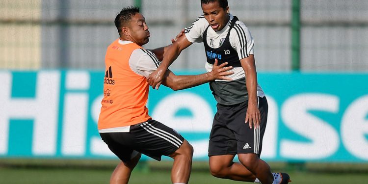 Marco Fabián y Gio Dos Santos, dos oros olímpicos para México