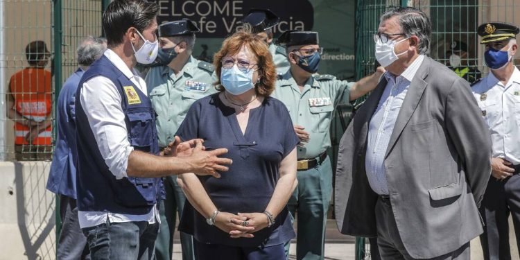 La Comunitat impedirá desembarcar a los pasajeros de cruceros con síntomas covid