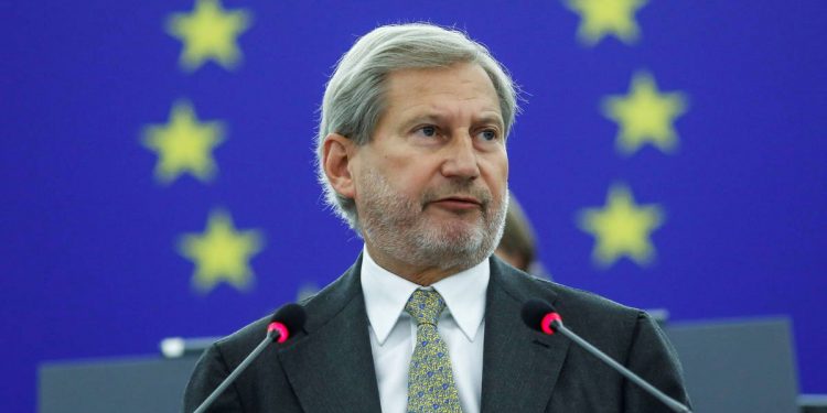 Foto: Johannes Hahn. (Reuters)