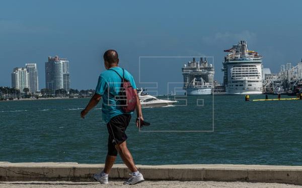 La industria de cruceros celebra su primera cumbre pospandemia en EE.UU.
