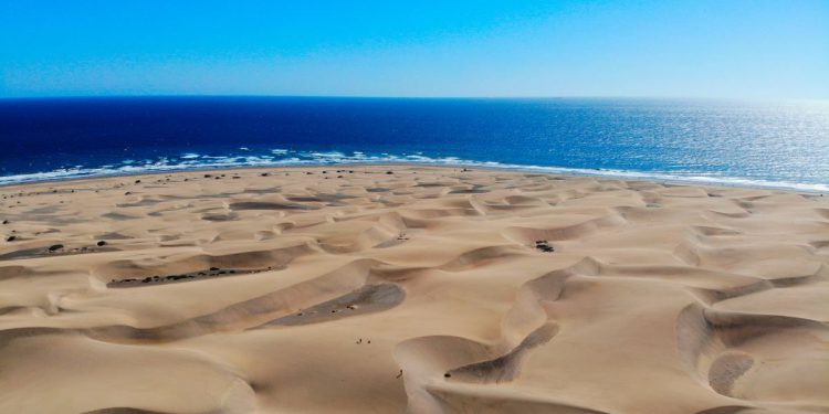 Playa de Maspalomas, dunas, turismo
