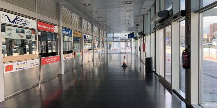Las agencias de viaje del puerto de Algeciras reciben con resignación la suspensión de la OPE 2021
