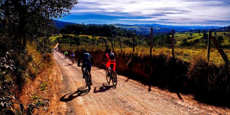 Las mejores rutas para hacer turismo de bicicleta en Colombia