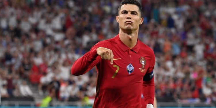 Los 16 mejores inician el viaje con destino a Wembley - Fútbol Internacional