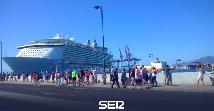 Málaga, primer puerto peninsular que reactiva el turismo de cruceros | SER Málaga