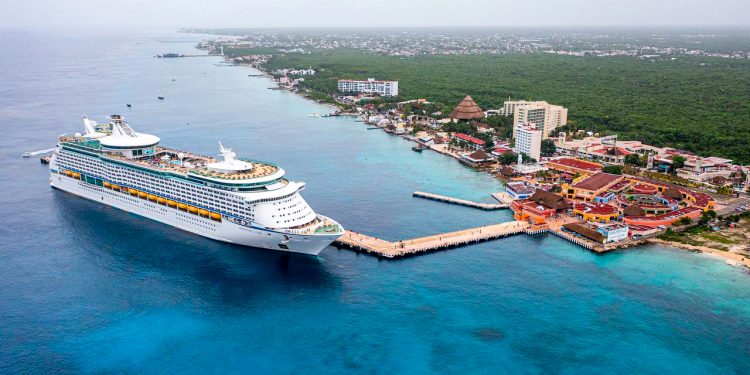 Miami: industria de cruceros celebra su primera cumbre en pandemia