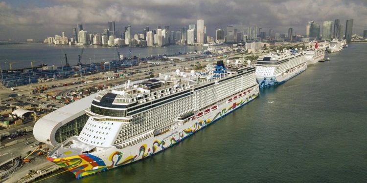 Norwegian ofrecerá cruceros para vacunados contra COVID-19 | MUNDO