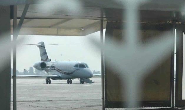 Pega a las empresas cancelación de viajes