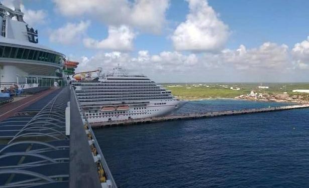 Prestadores de servicios de Mahahual deben estar certificados para atender a visitantes de crucero