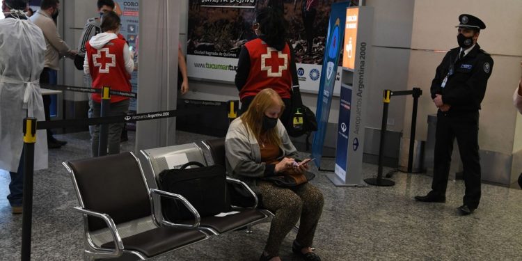 Qué nuevas medidas rigen para turismo y viajes en el nuevo DNU