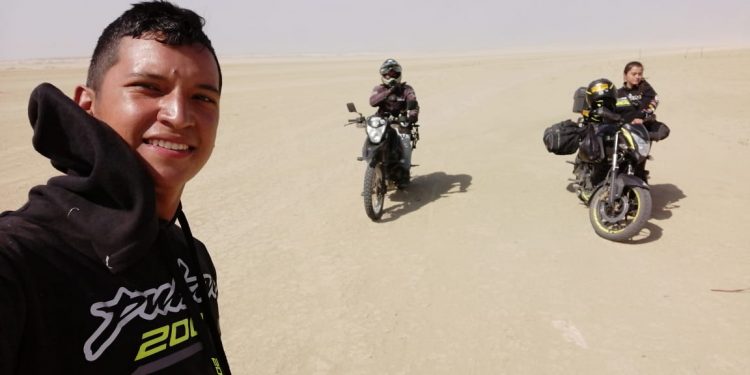 Ser motero es una pasión indescriptible que hay que vivirla, dice Hender Castellanos.