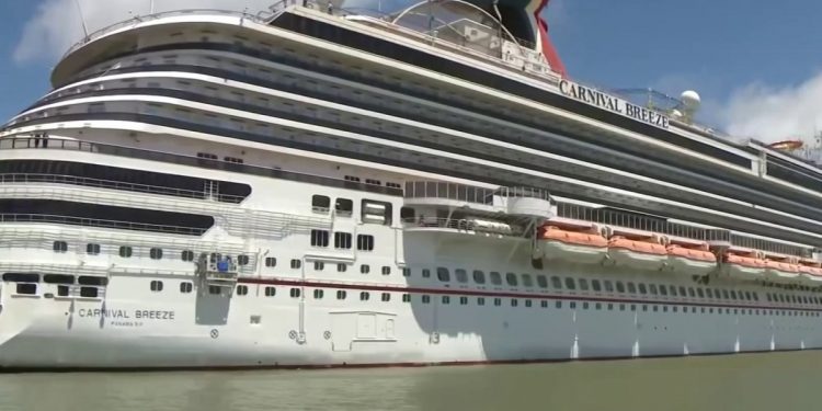 Reto de la industria de cruceros en la Florida – Telemundo Miami (51)