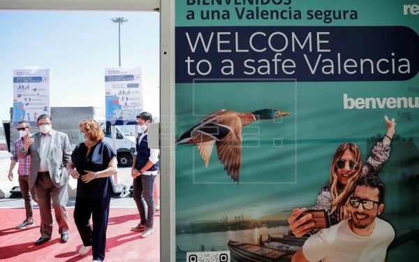 Sanidad impedirá desembarcar a pasajeros de cruceros con síntomas covid