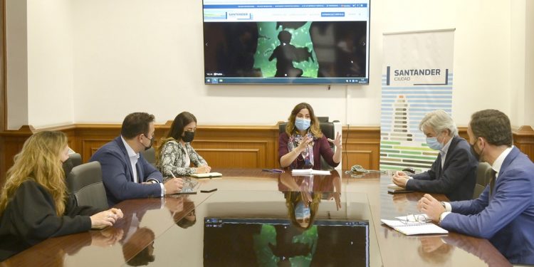 Santander promueve paquetes de viaje con descuentos especiales