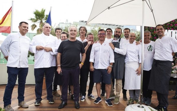 Ex-cocineros de elbulli cocinaron durante toda la velada