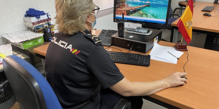 Un detenido en Murcia por estafar a 35 personas con viajes de novios