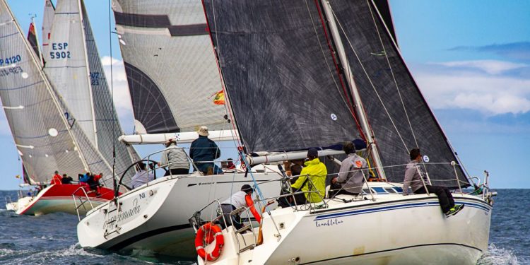El ‘Despeinada’ se apunta en el Abra la XVI Regata SURNE-Trofeo Eskarra