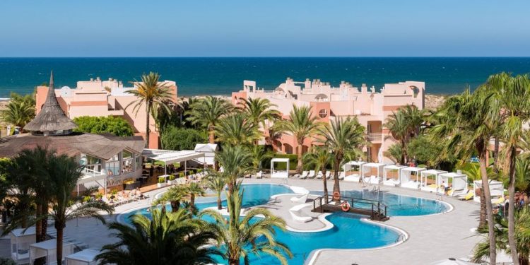 Vacaciones en familia: Oliva Nova Beach el hotel perfecto para ir con niños este verano