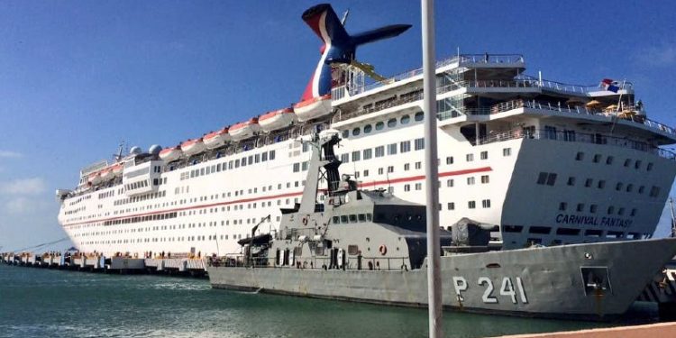 “Ya confirmó”: el 90% de los que vienen en crucero estará vacunado